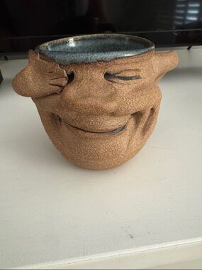 Gretchen Larson Funny Face Peoplepot ugly face People Pot mug
